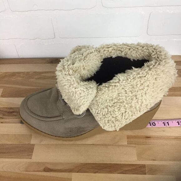 bke Sole ankle boots lace up wedge plateform faux fur tan size 10 fall booties - Picture 16 of 16